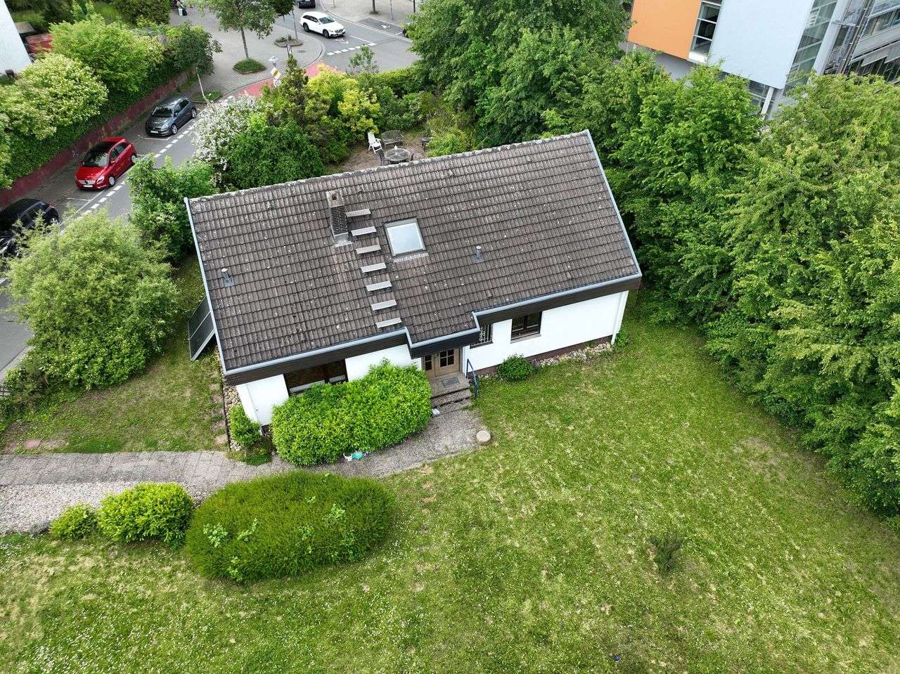 Tolles Einfamilienhaus mit herrlichem Garten in Toplage von Wiesloch Tolles Einfamilienhaus mit herrlichem Garten in Toplage von Wiesloch